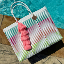 Load image into Gallery viewer, Weekender - Mita