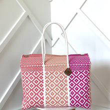 Load image into Gallery viewer, Weekender - Lulu