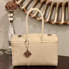 Load image into Gallery viewer, Small Duffel - Valladolid