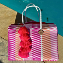 Load image into Gallery viewer, Weekender - Rosita