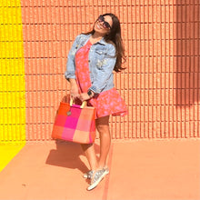 Load image into Gallery viewer, Wooden Handle Tote - Paraiso