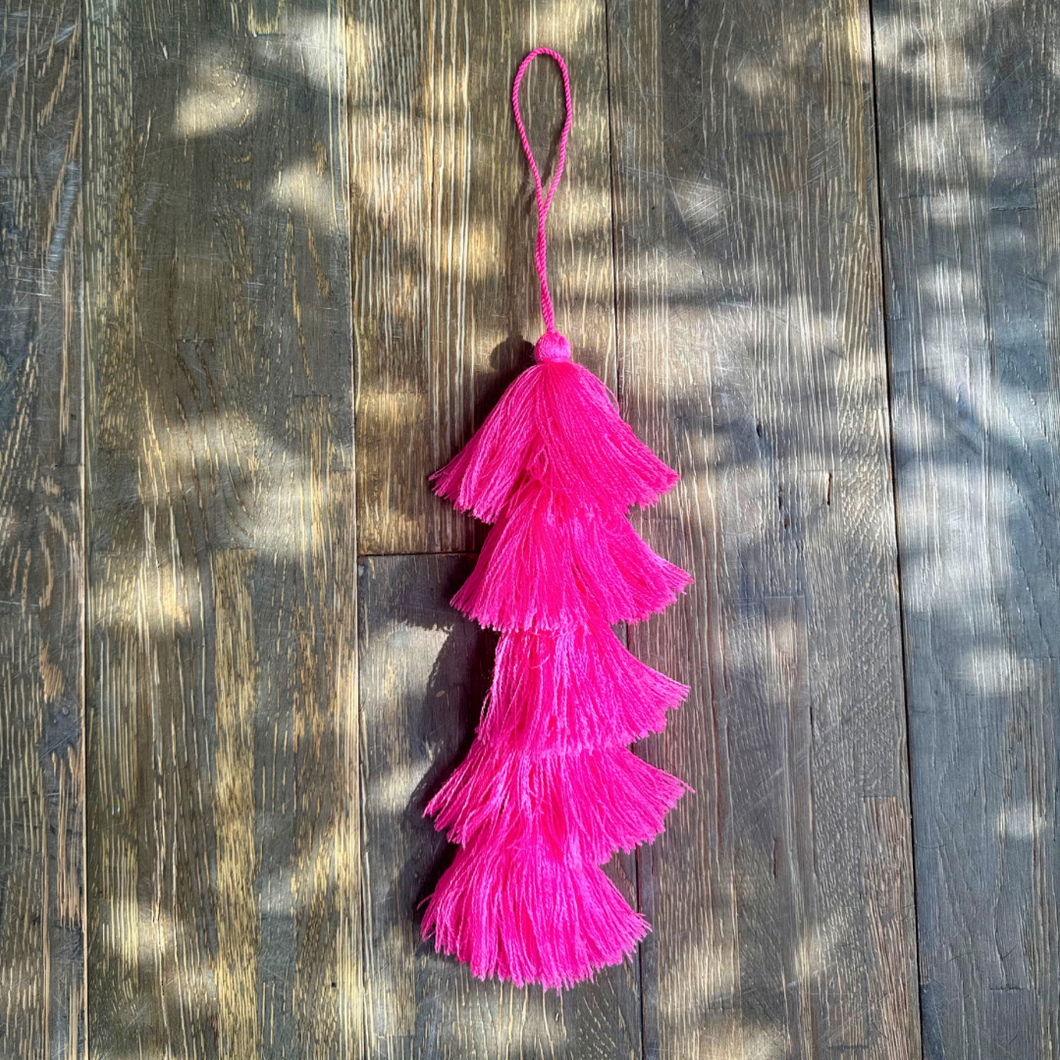 5 Tier Tassel - Barbie Pink