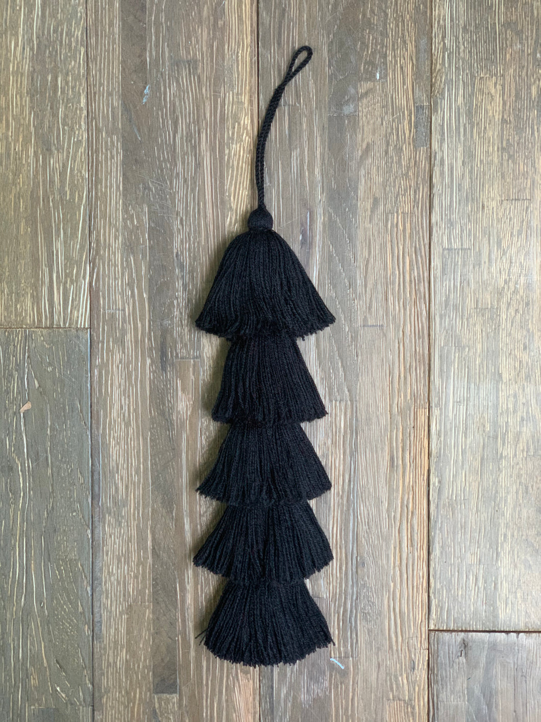 5 Tier Tassel - Black